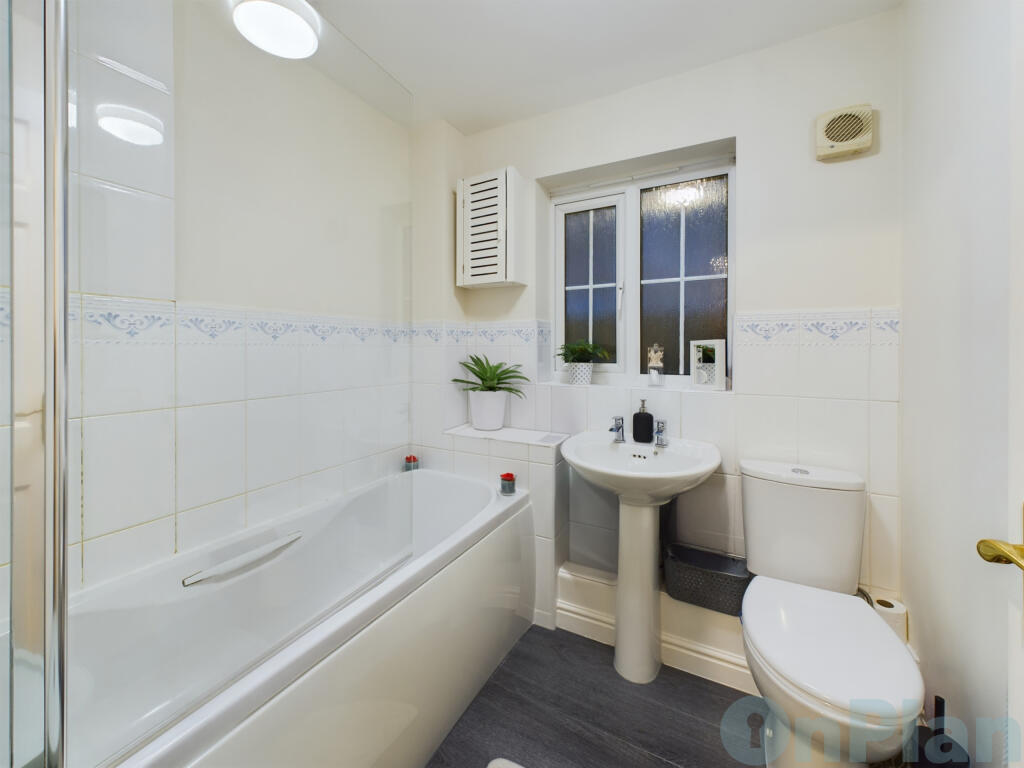 2 the oaks family bath