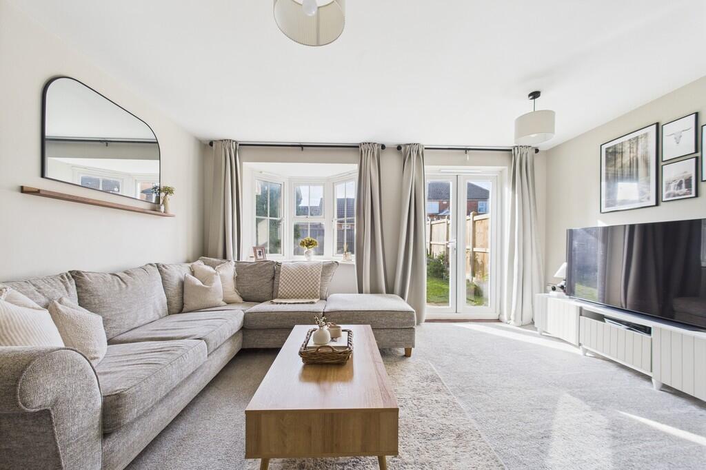 CAM01085G0-PR0573...