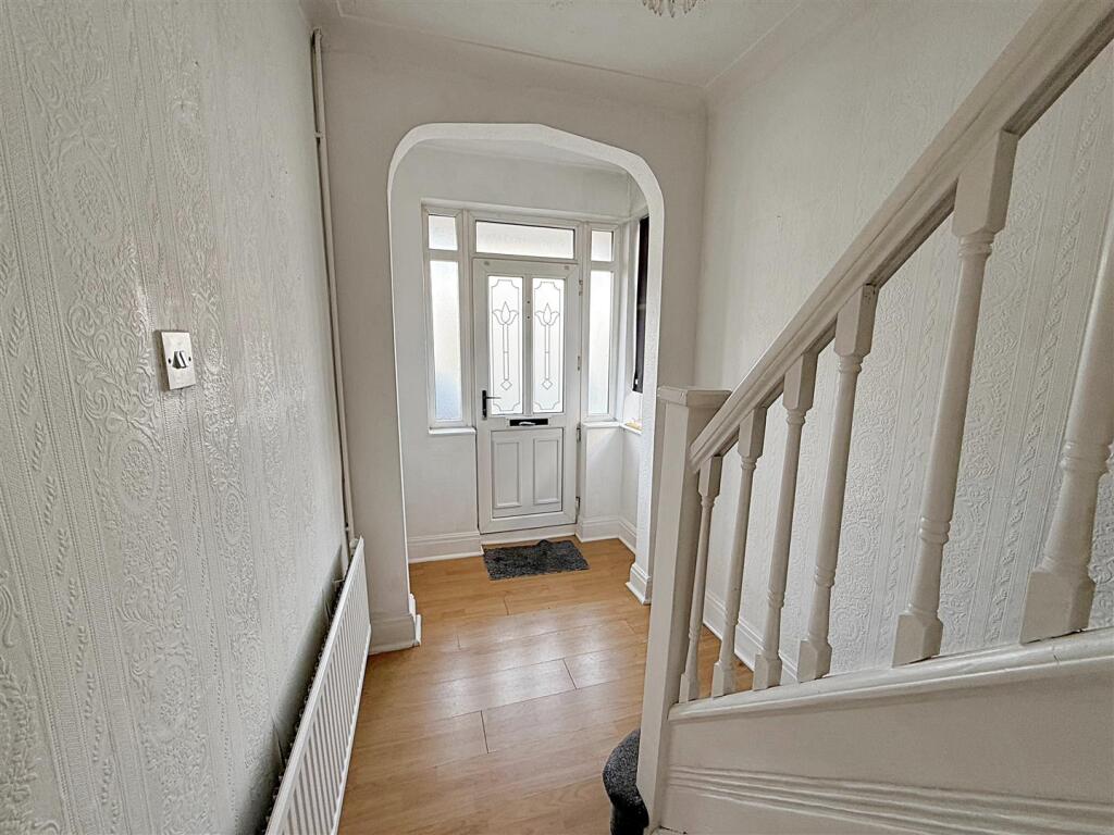 ENTRANCE HALL