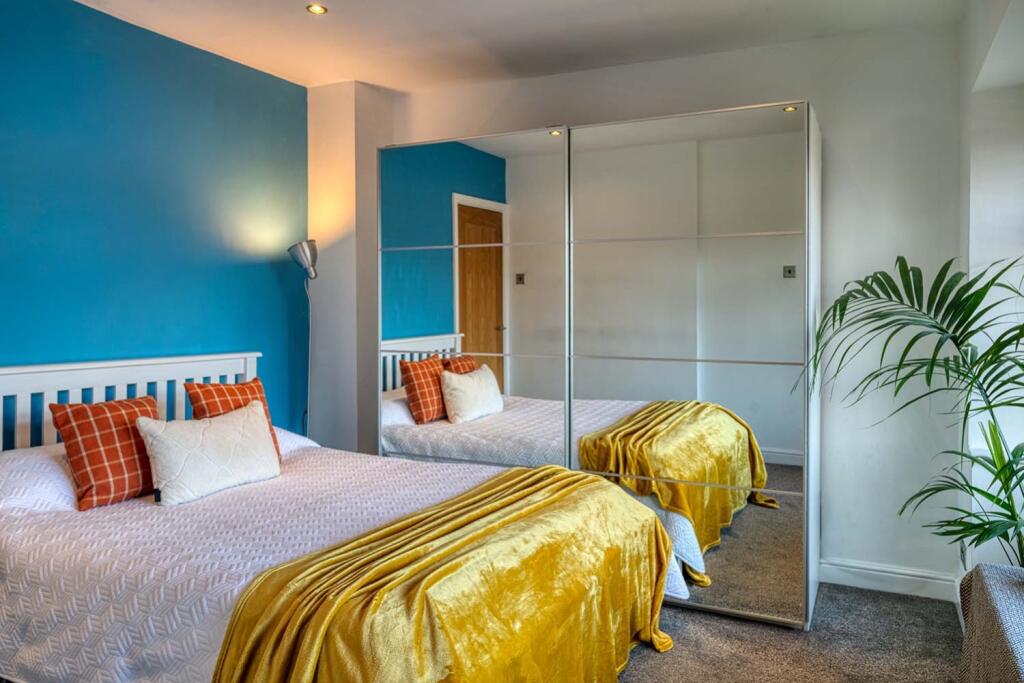 Double Bedroom