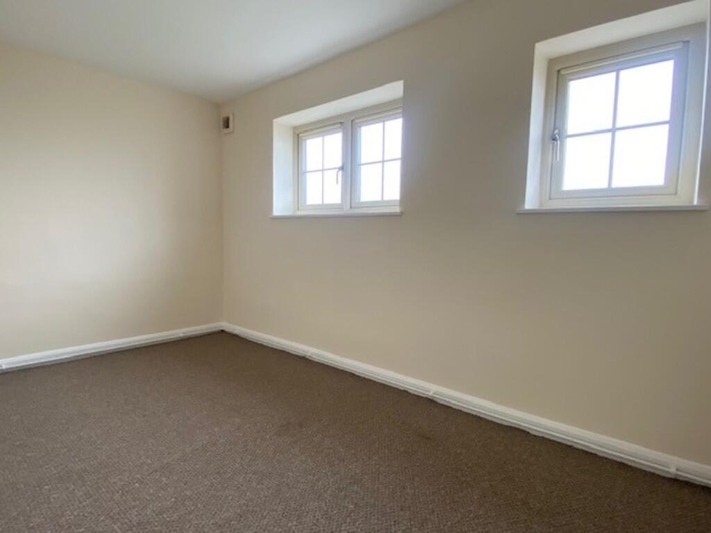 Dining Room / Stu...