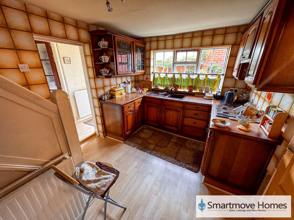 Market Place, Cod...