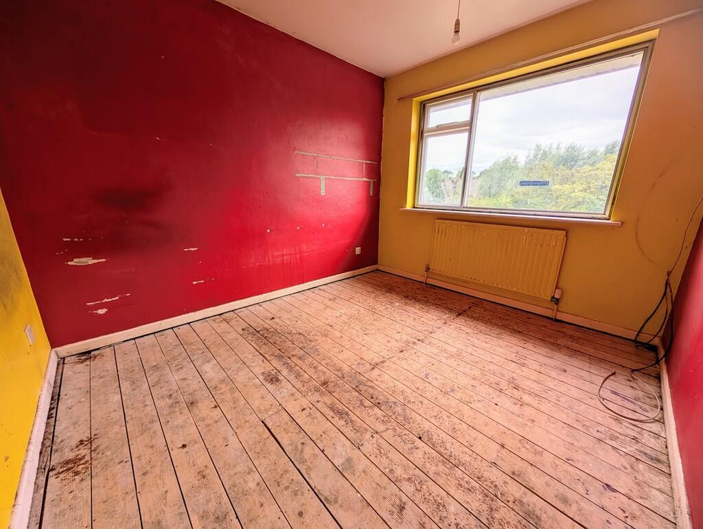 PXL_20250625_1046...