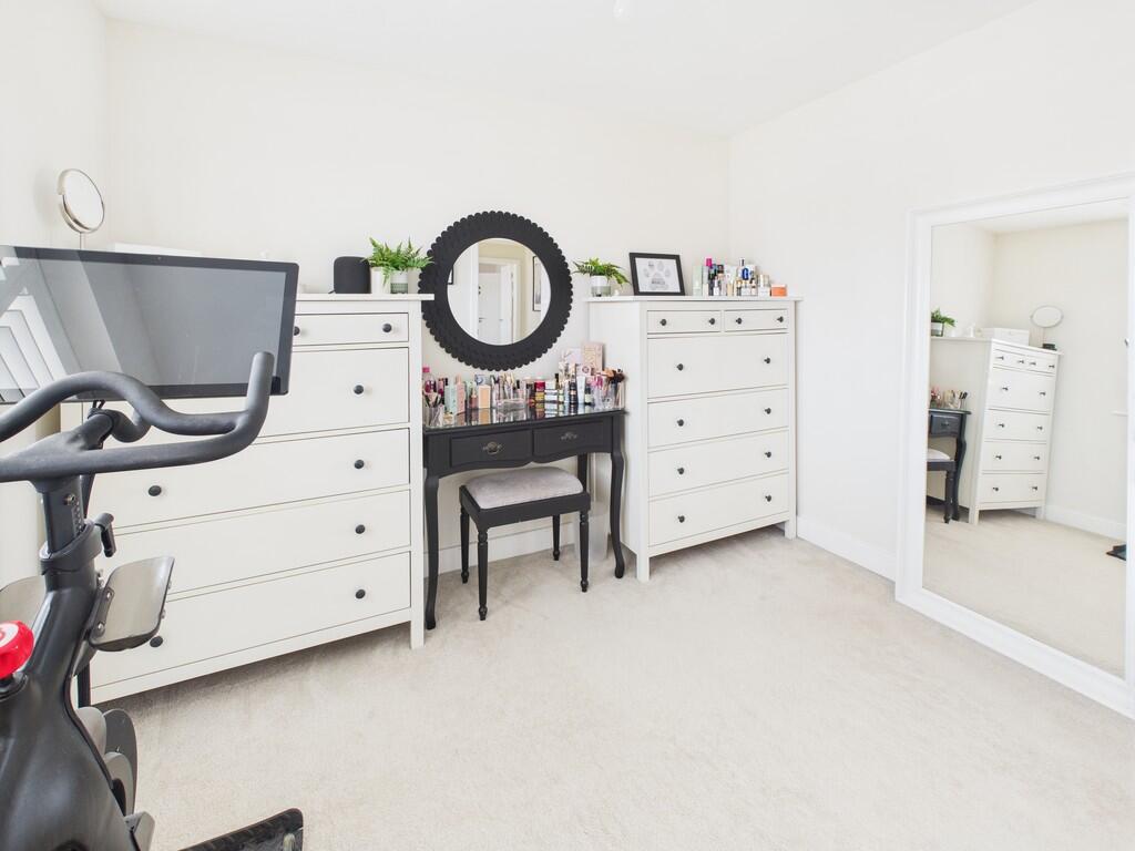 CAM05068G0-PR0038...