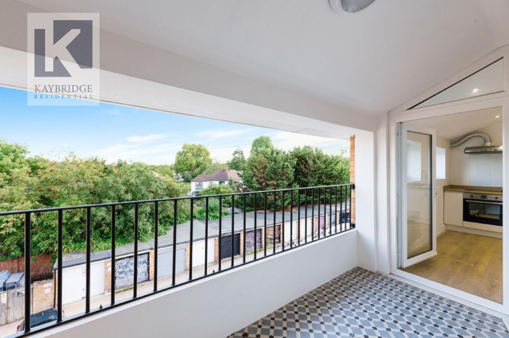 Kingston Road, Epsom - KT19 0DT