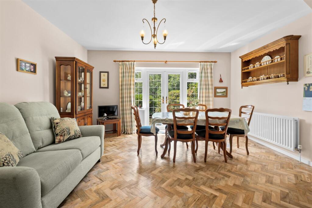 Full size-29 (Large).jpg