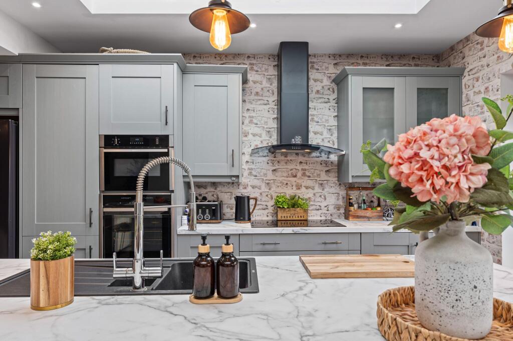 Kitchen- Family Room