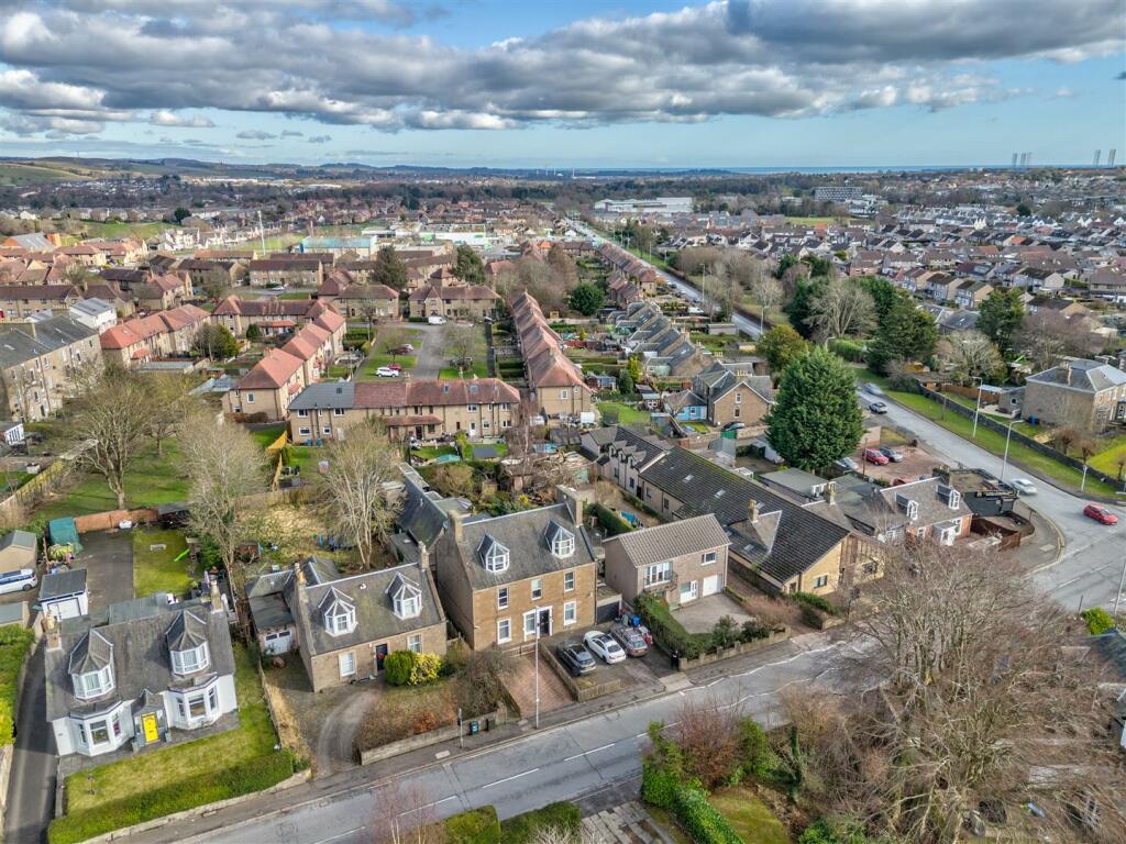 337B Strathmartine Rd Dundee-2.jpg