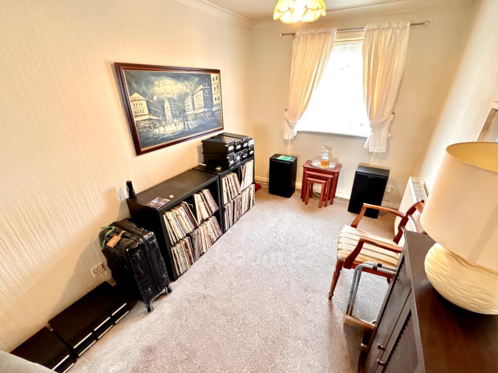 7201E8D0-F180-413A-9393-C19B37FE3811