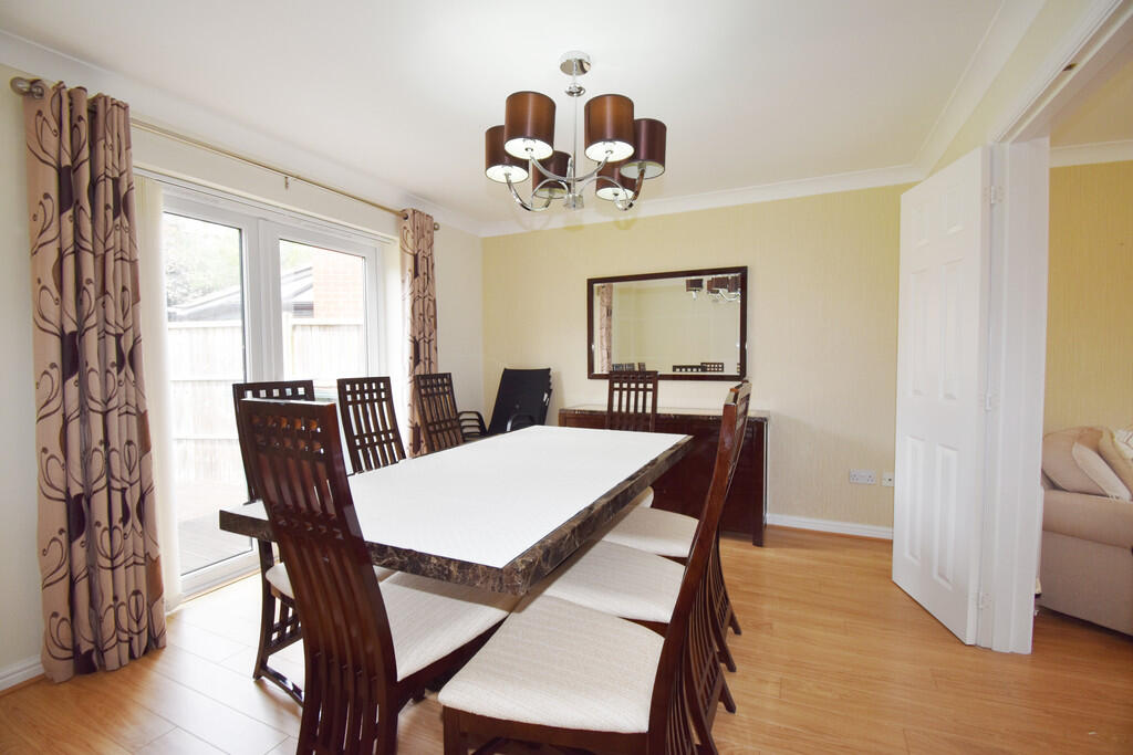 Dining 1