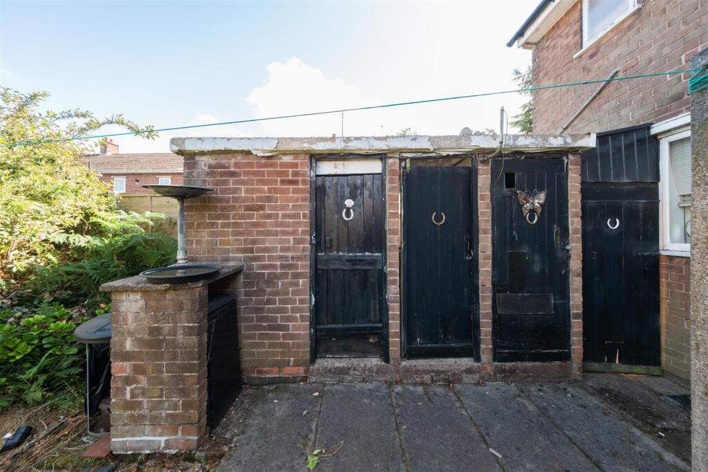 43 Manor Road-019.jpg