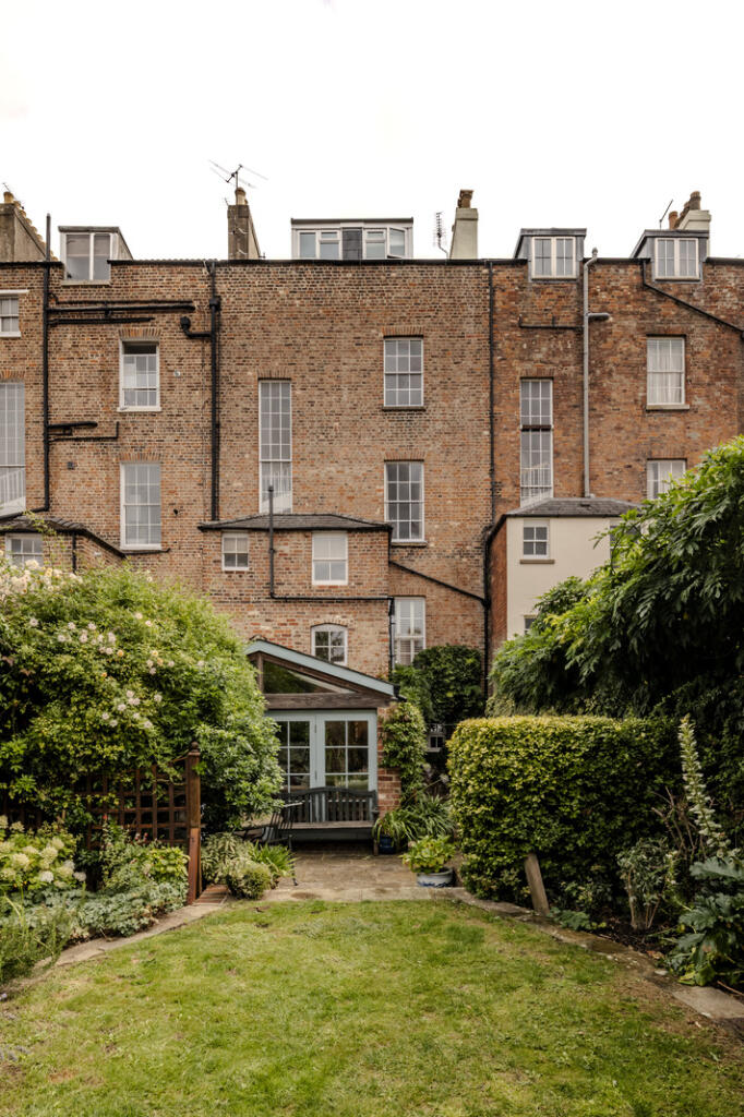 308694 - BShr-47.jpg