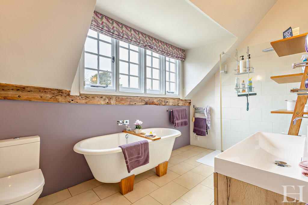 8643202-interiorW...