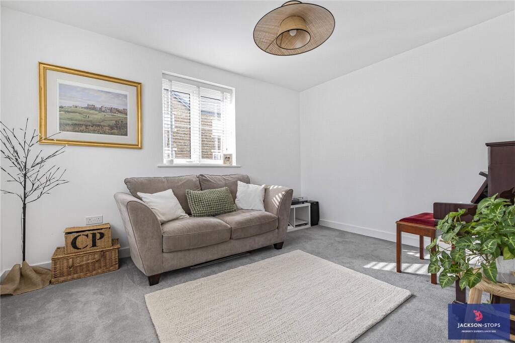 Study/Family Room