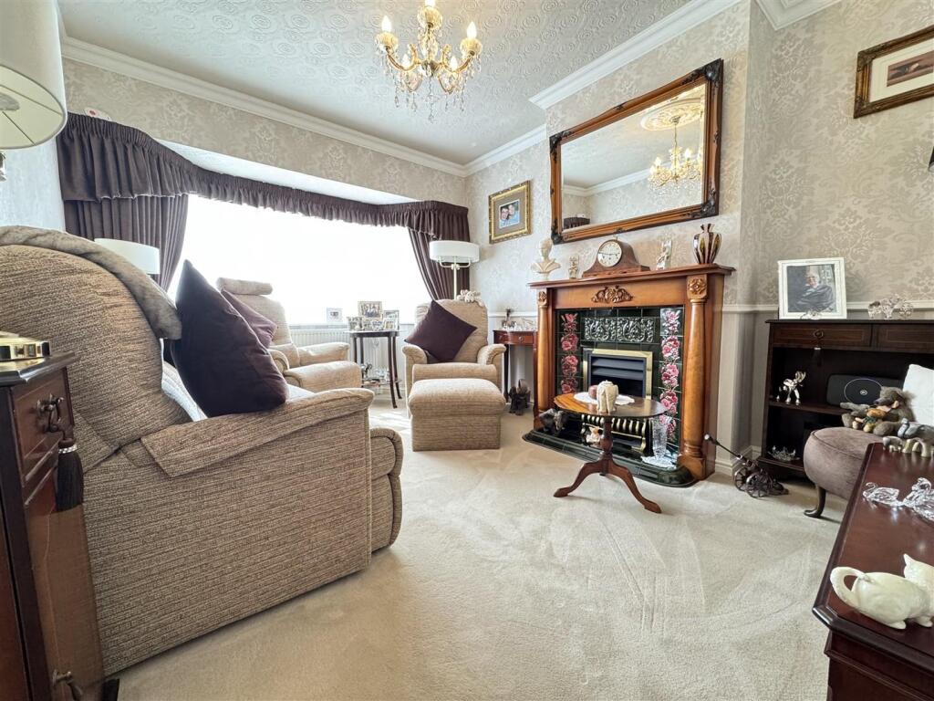 IMG_3683 (Large).JPG