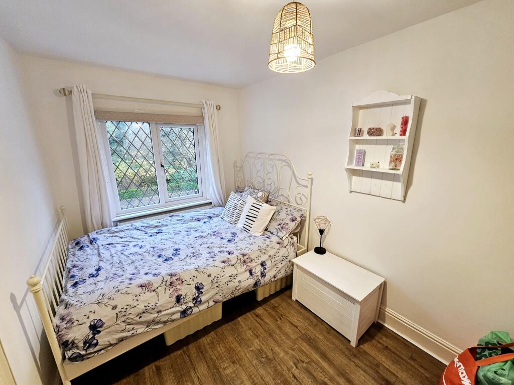 6e76bb19-6c1c-4fa3-ad2f-fc504baa873a