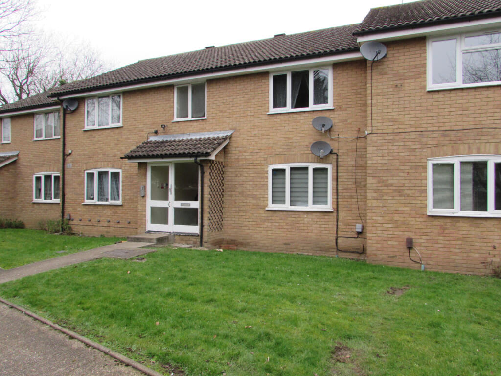 Sarita Close, Harrow Weald, Middlesex HA3