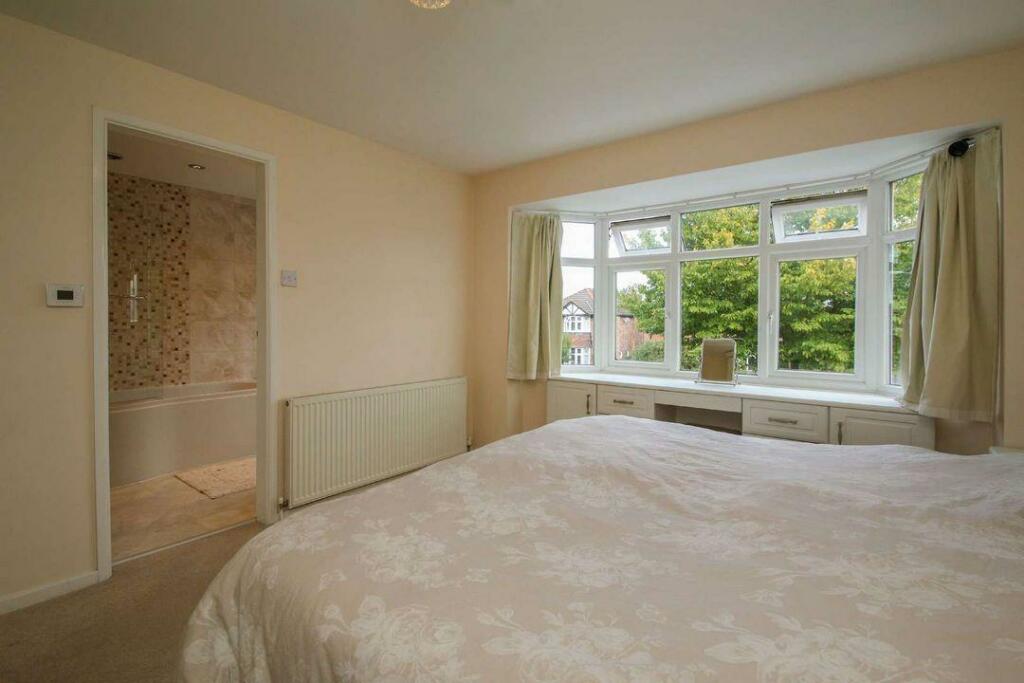 Bedroom 1 Aspect 2