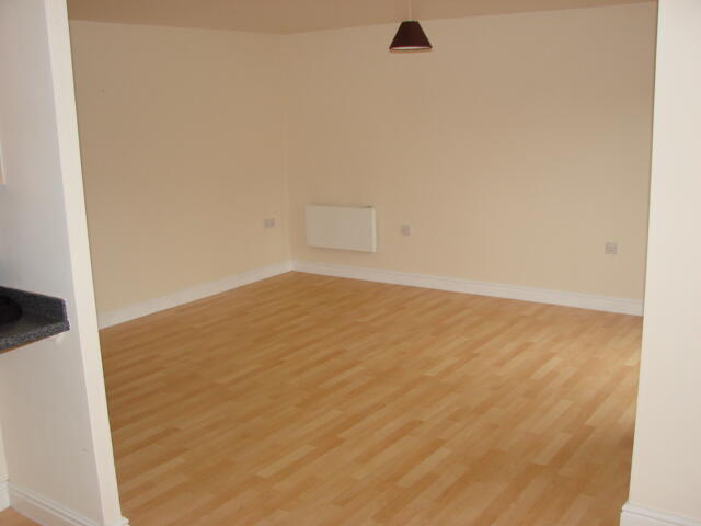 Lounge2.JPG