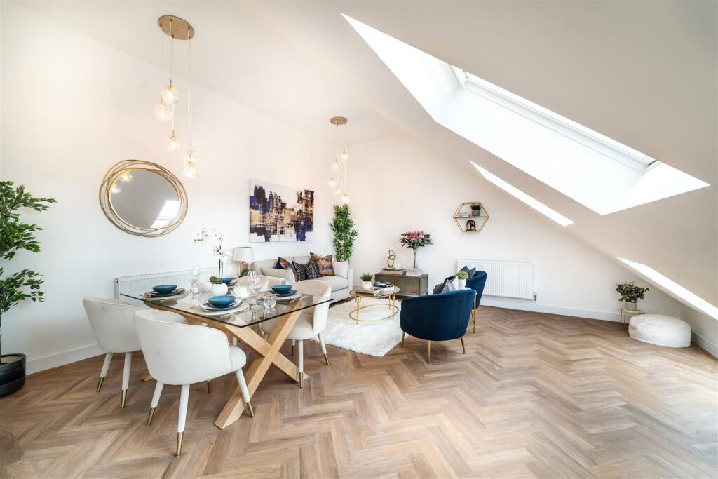 1 HC Penthouse-13.jpg