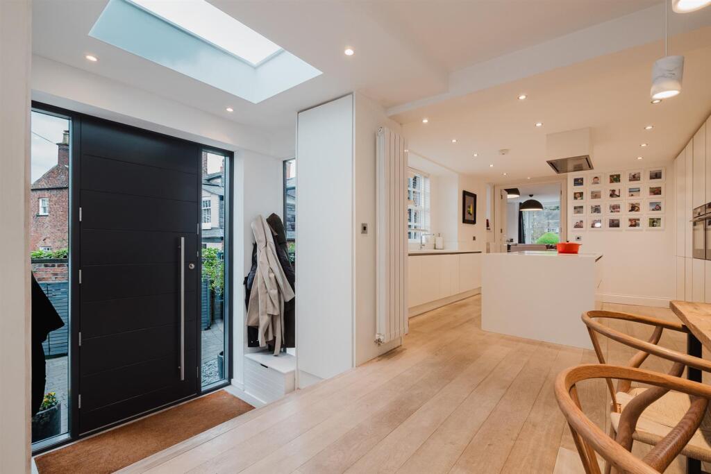 Entrance Hall - Internal