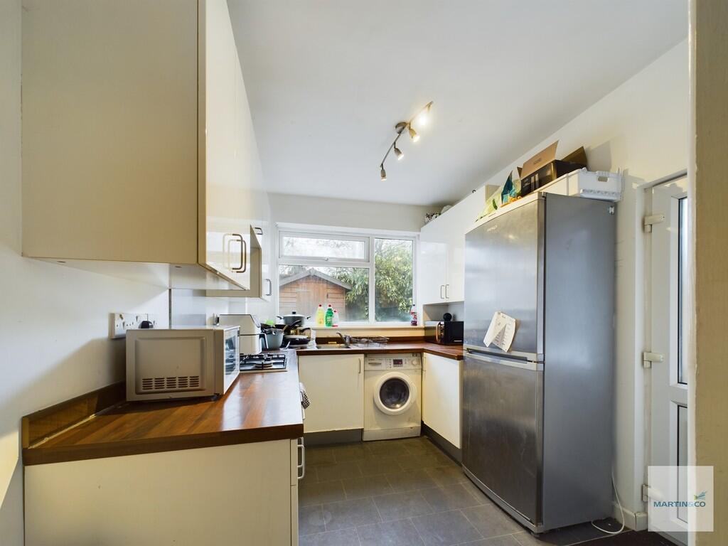 CAM03394G0-PR0020...