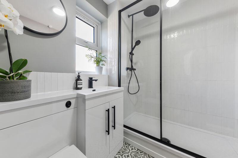 Bathroom 2 