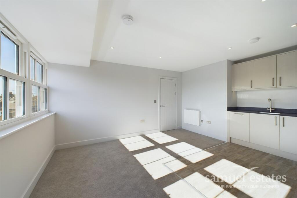 Living Room/ Kitchen