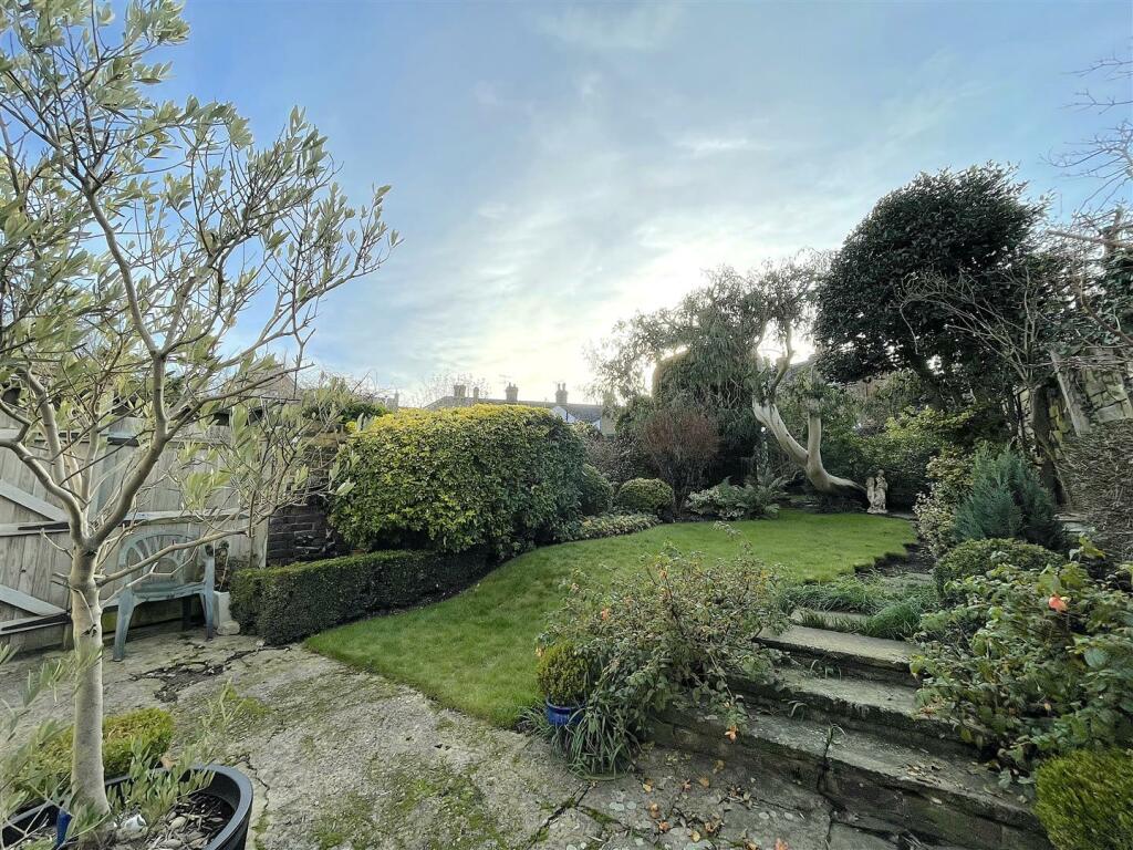 Garden (2).jpeg