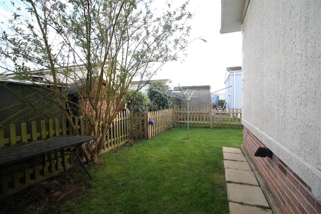 garden 1 .JPG