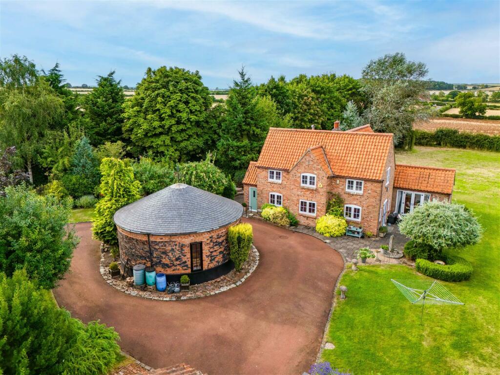 Windmill Cottage-15.jpg