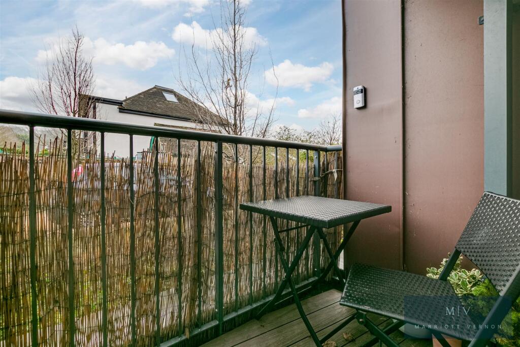 Chalkhurst Court 8 MV-18.jpg