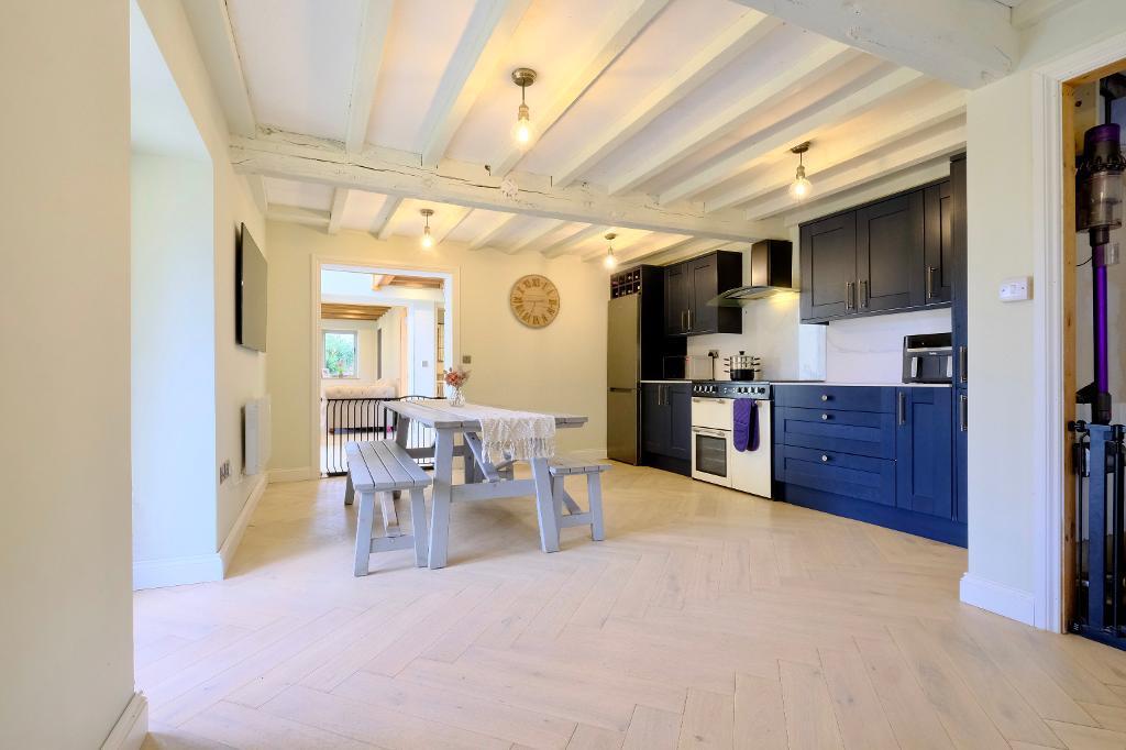 Large kitchen and separate utility