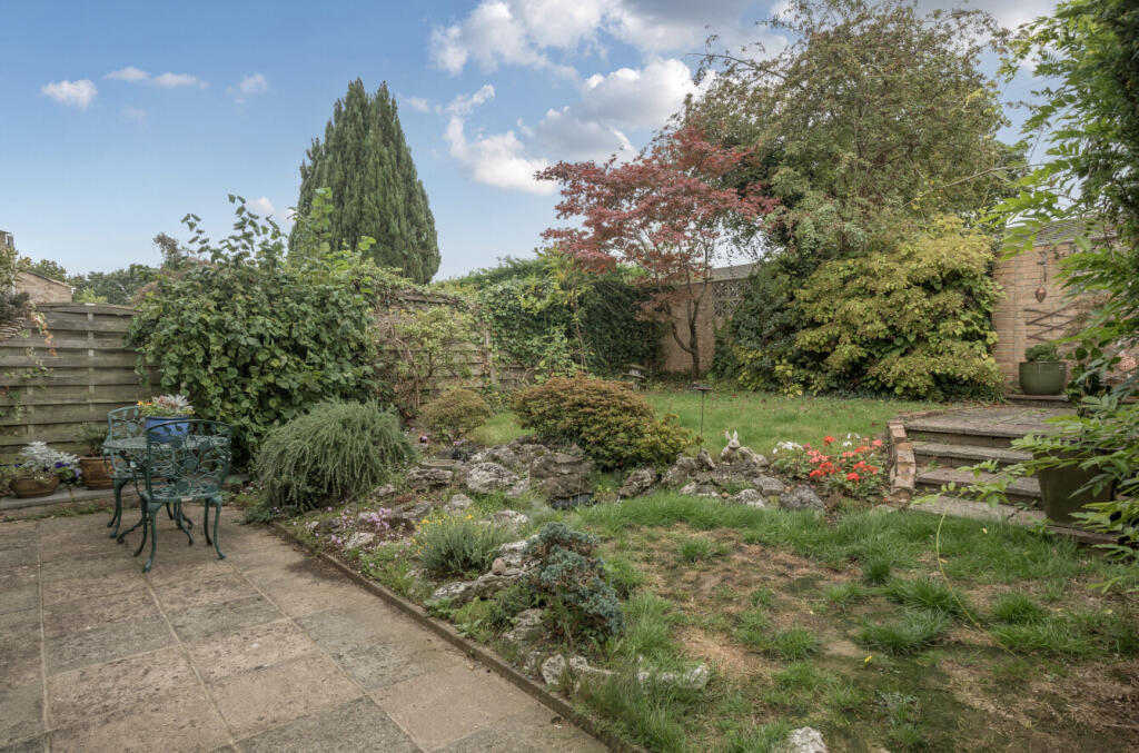 1355394-4-68cc17a...