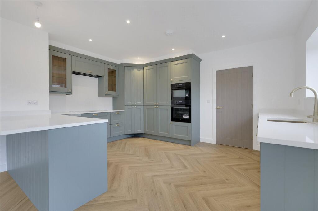 Cobb Lane, Whitton Village