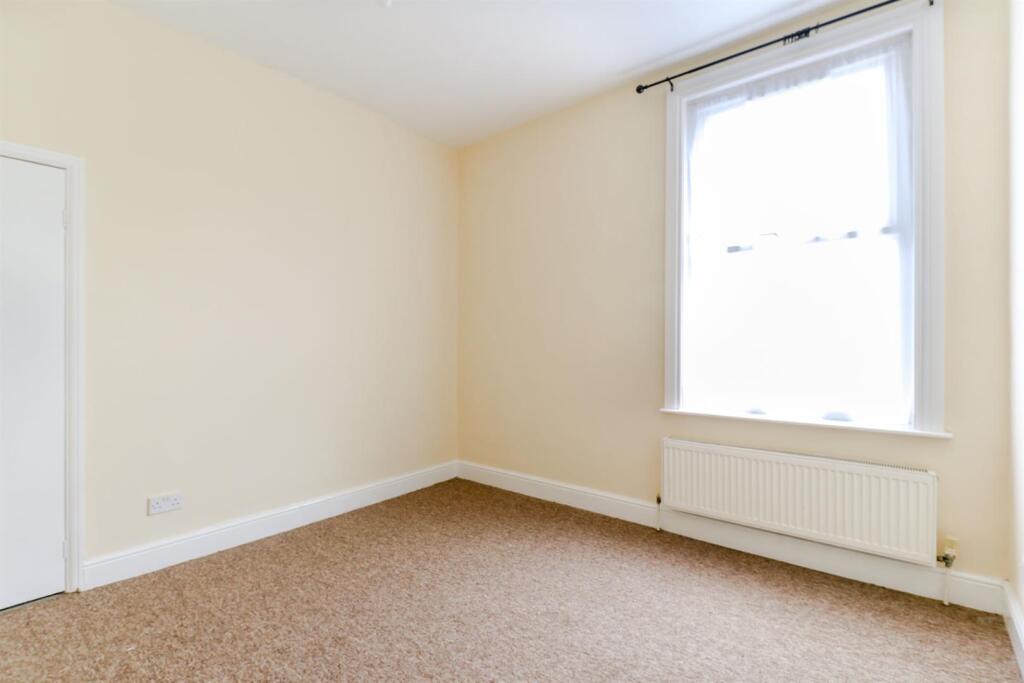 48 Fairfield Road-5.jpg