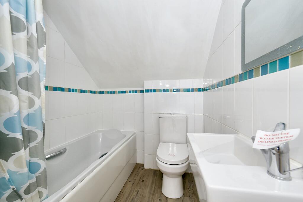 Flat 5, 1118 Evesham Road, Astwood Bank, Redditch, Worcestershire, B96 6EA