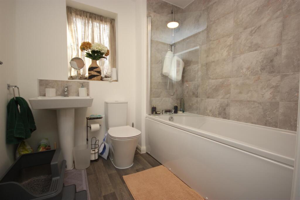 bathroom.JPG