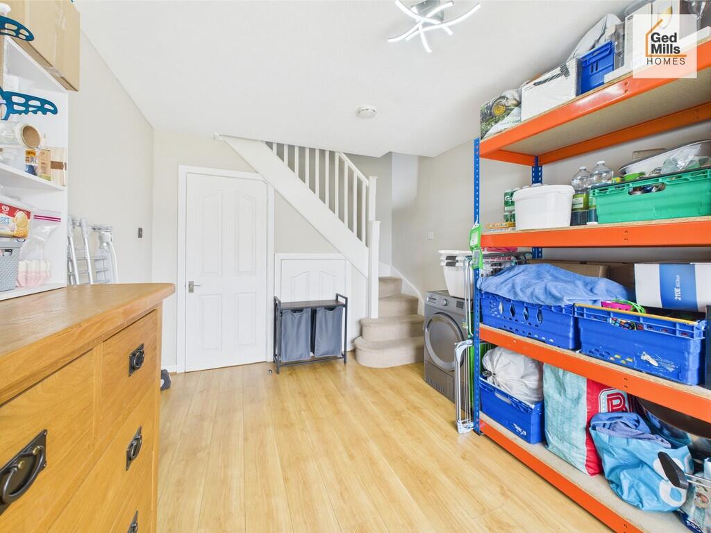 CAM04261G0-PR0053...