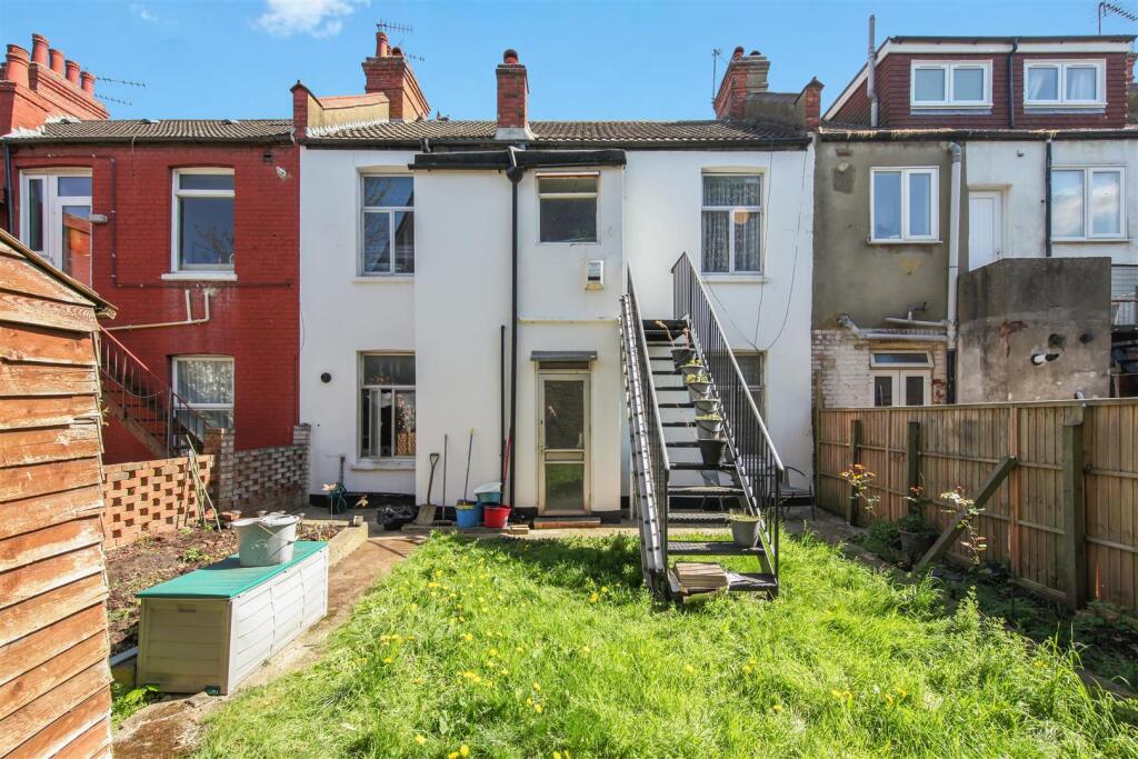 76 Sandringham Road - 0FafjMGug1fNNBuFPi2A.jpg