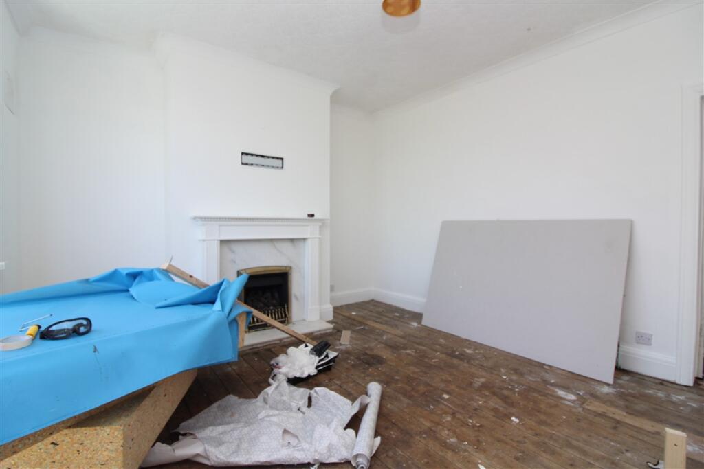 IMG 4922  Medium  T202504101031.jpg