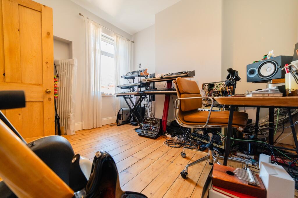 Award-winning Media team on EVERY Listing_38