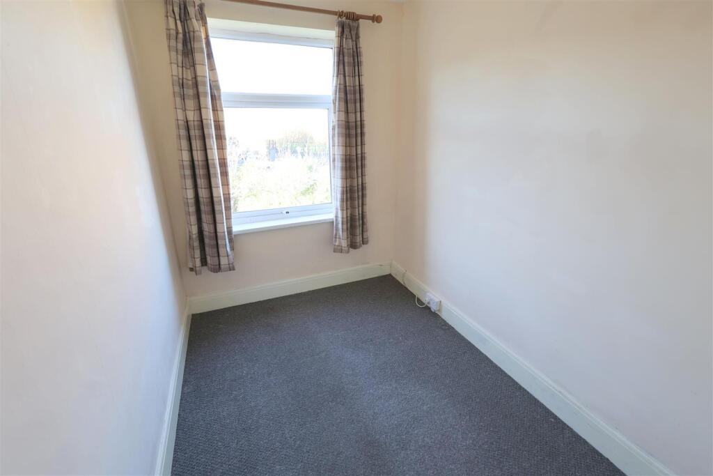 AG Bedroom 3i.JPG