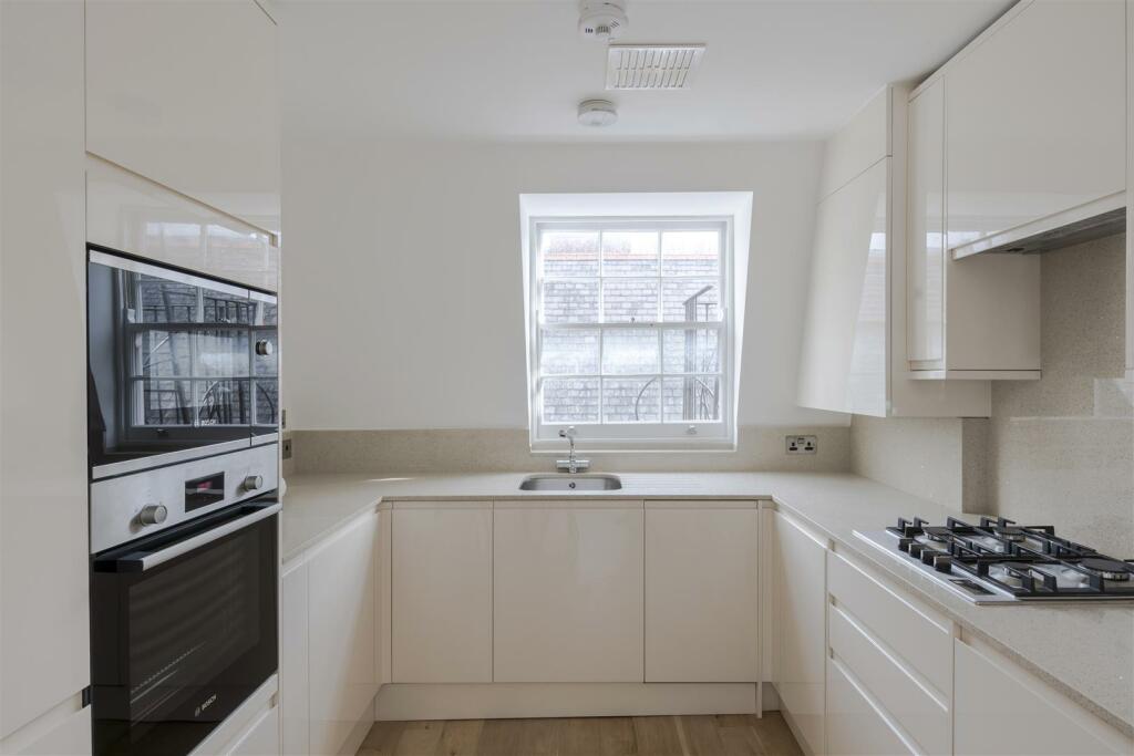 kitchen-1.jpg
