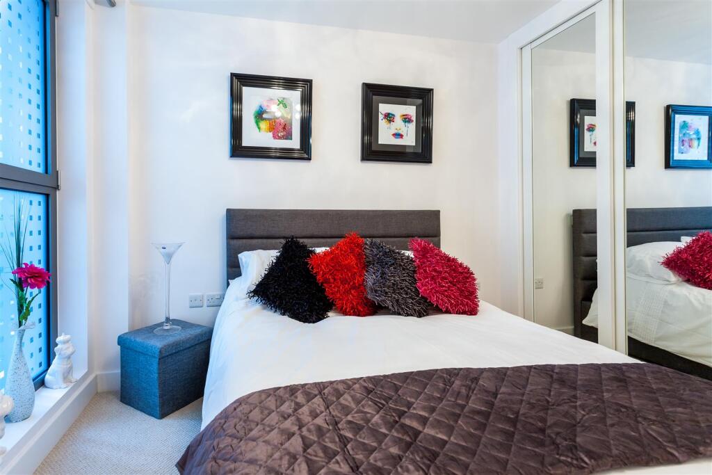 Bedroom- Red.jpg
