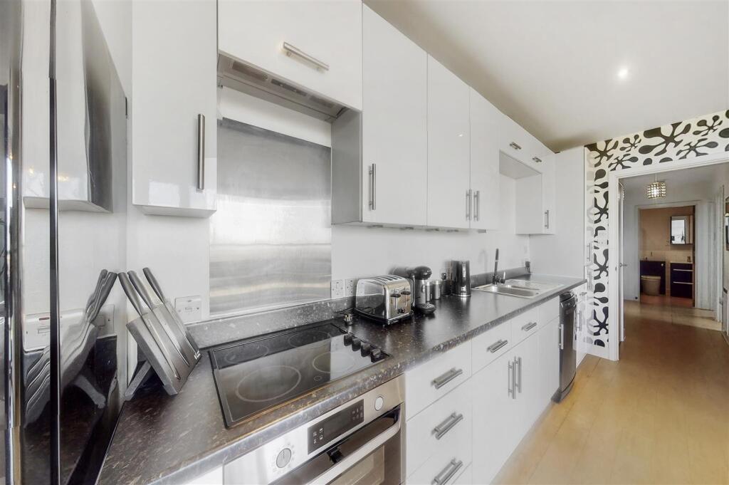 Flat 35, 8 Hillside - Jcv9QQbliF3KfIPU66Fh.jpg
