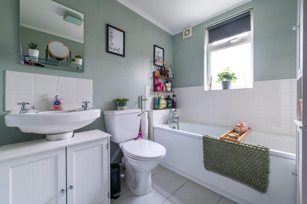 Ground Floor Bathroom