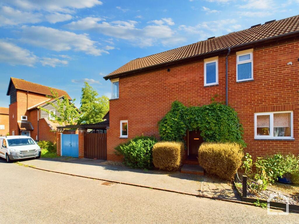 Hobart Crescent, Willen Park, MK15