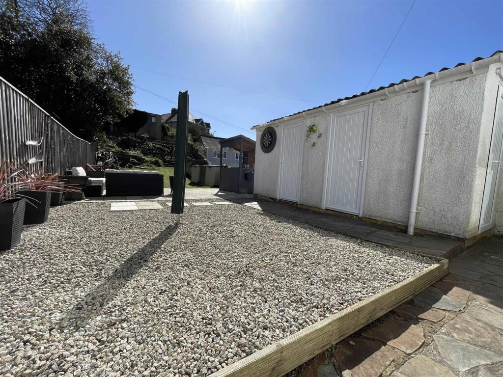 Pike Road 10 - Shed.jpg