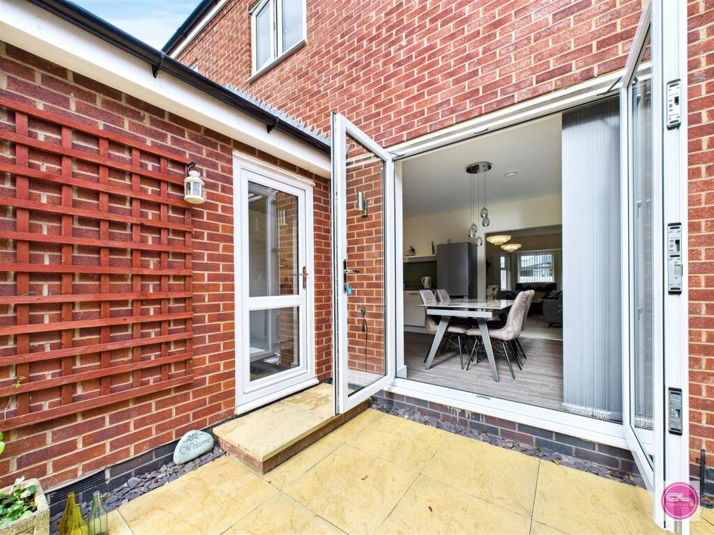 Drift Road, Castle Gresley (31).jpg